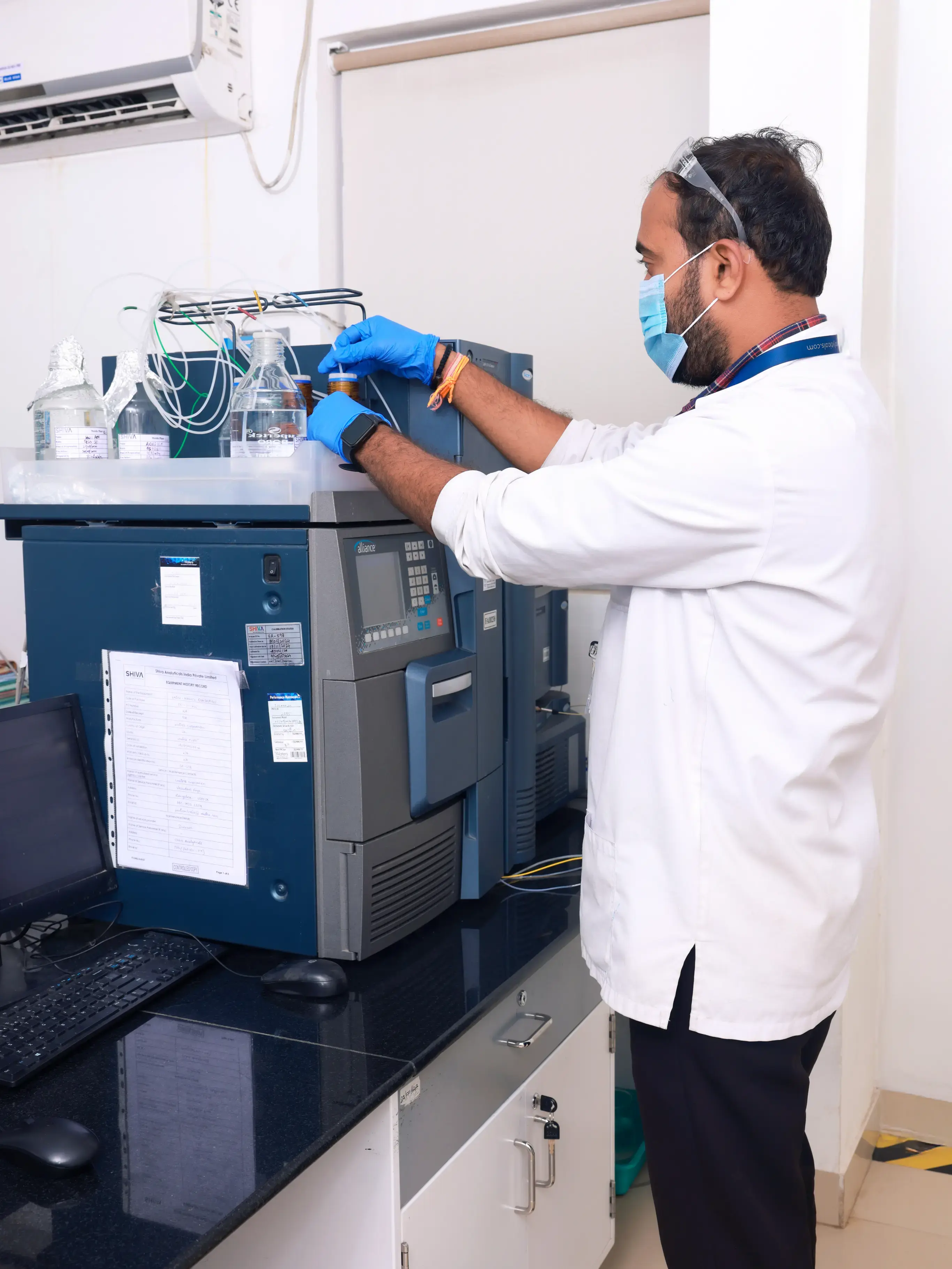 WATERS E2695 HPLC