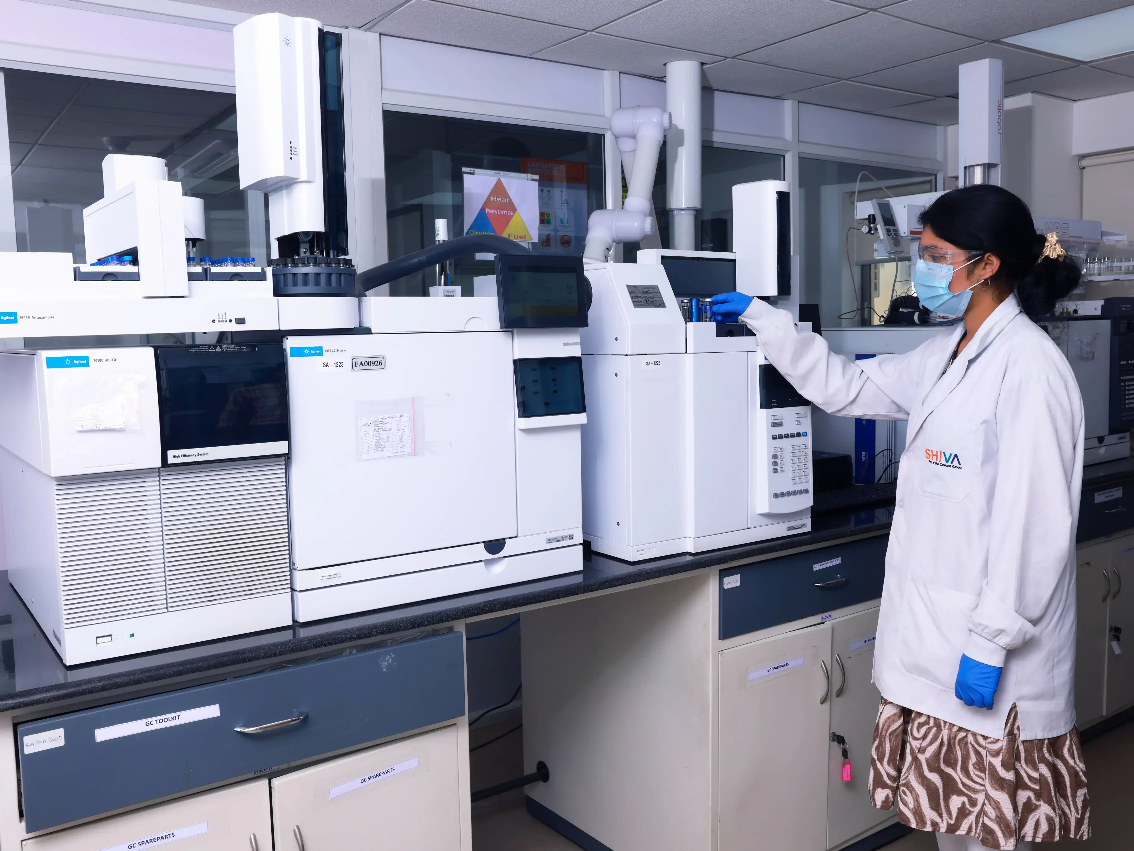 AGILENT 8890 GCMSMS