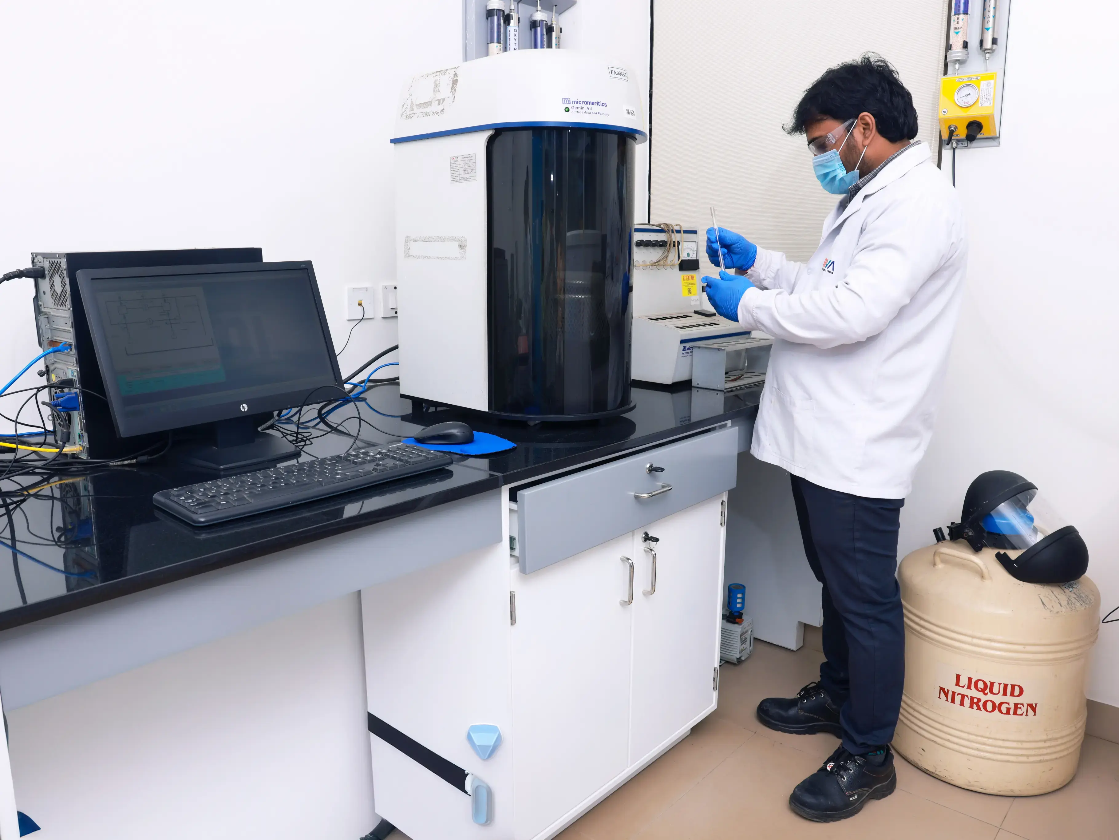 MICROMERITICS GEMINI VII BET SURFACE AREA ANALYSER